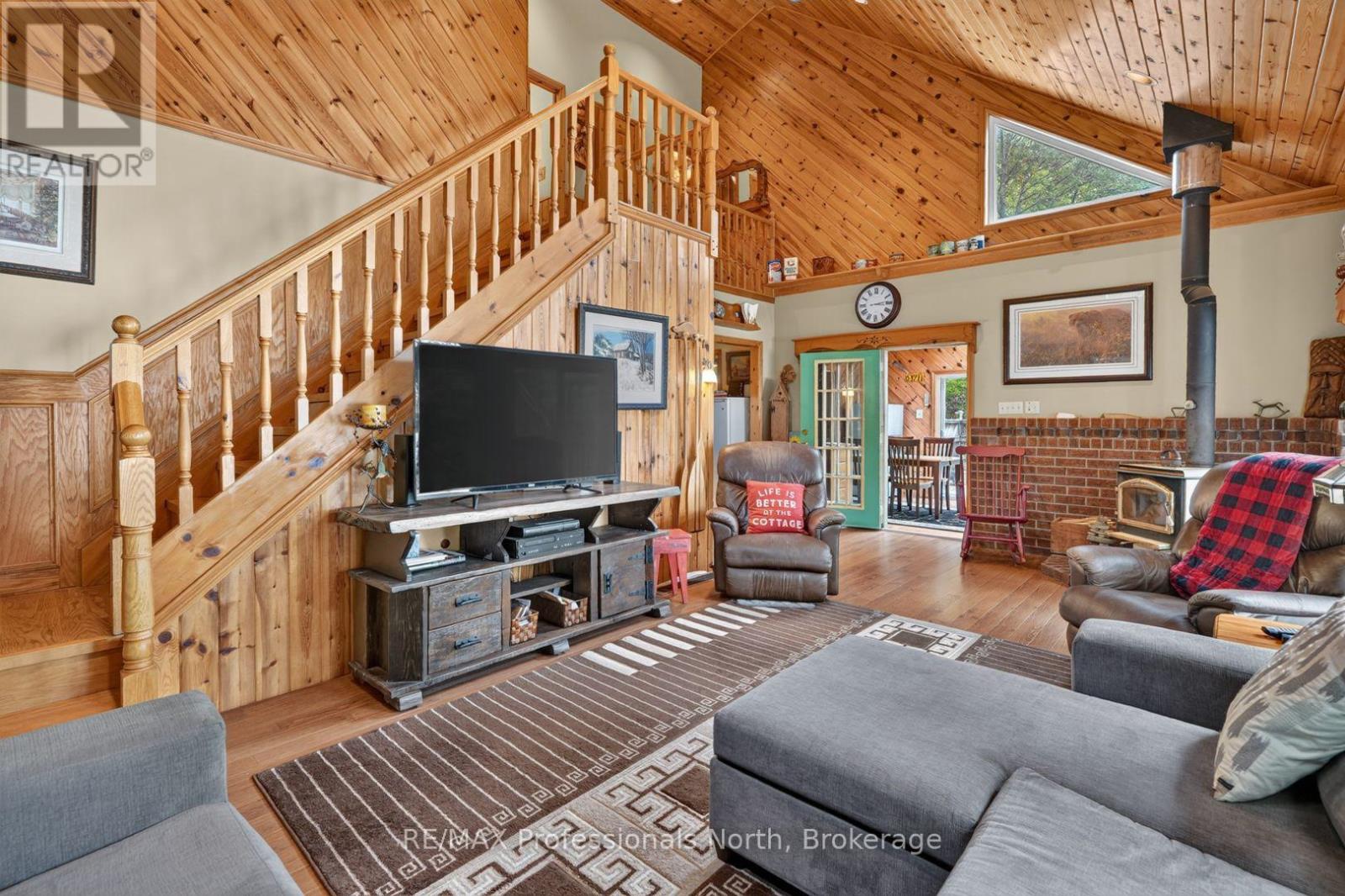 1102 PARALLEL FALLS LANE - Image 10