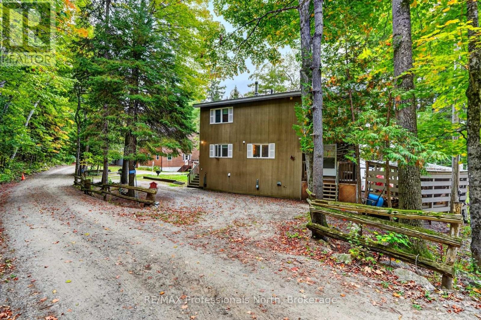1102 PARALLEL FALLS LANE - Image 40