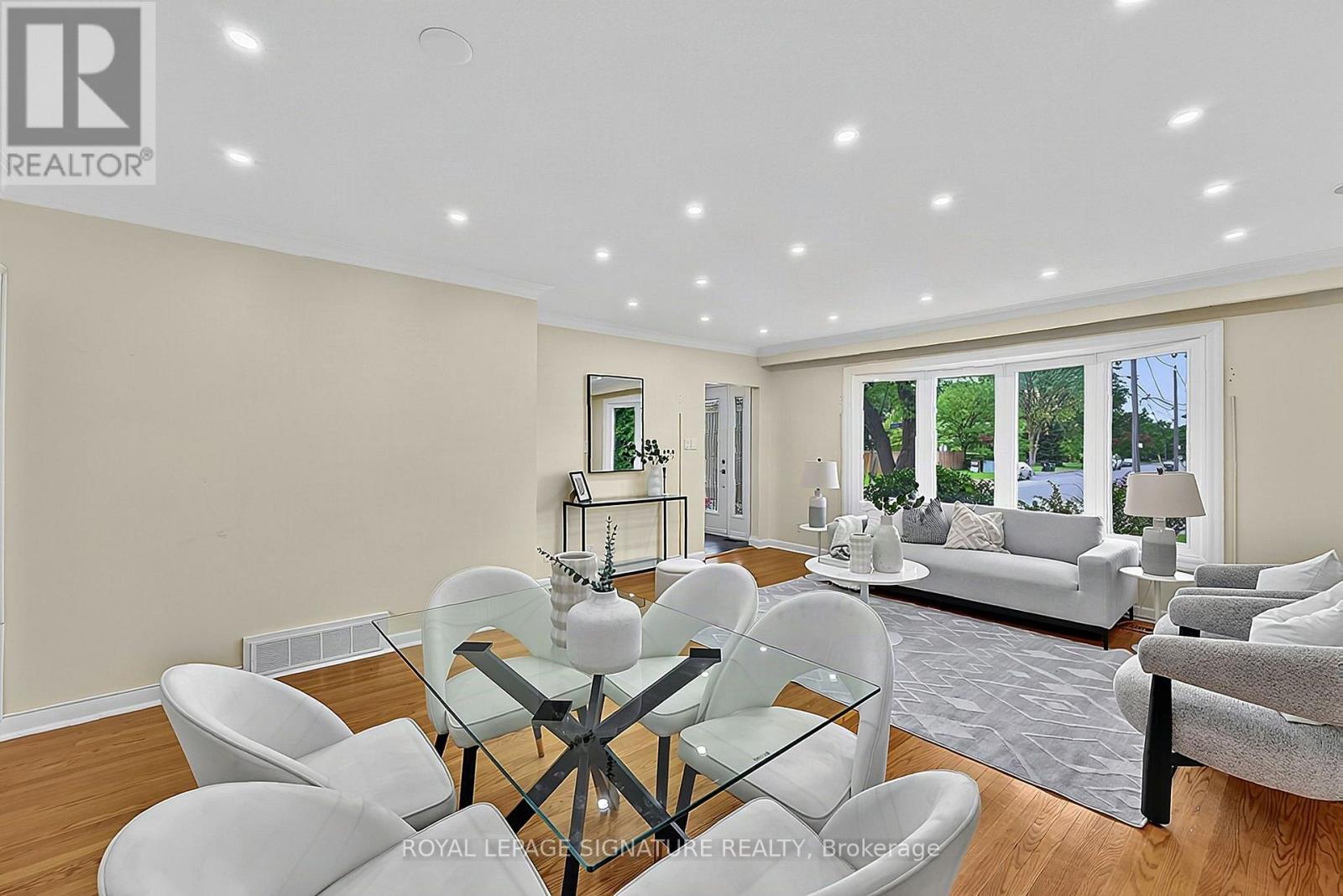 37 FINCHURST DRIVE - 11
