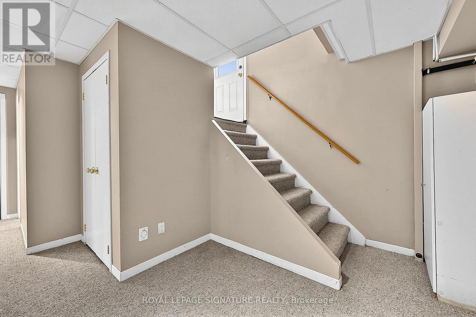 37 Finchurst Drive, Toronto, ON photo 28
