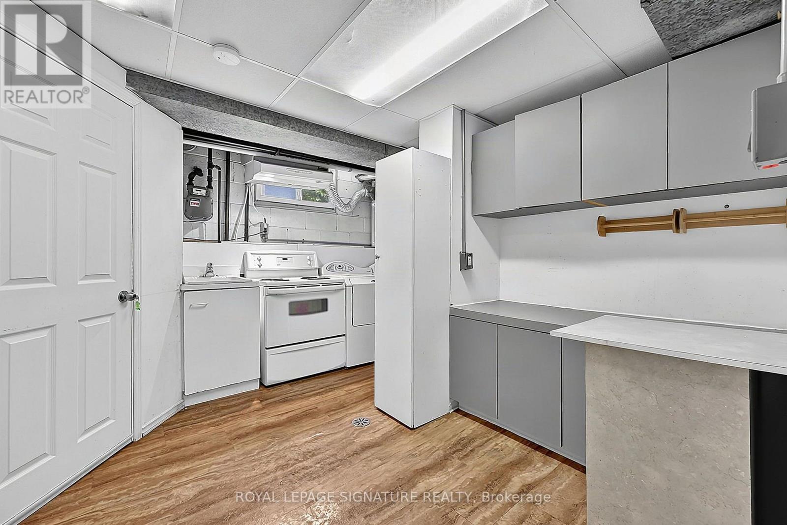 37 Finchurst Drive, Toronto, ON photo 29