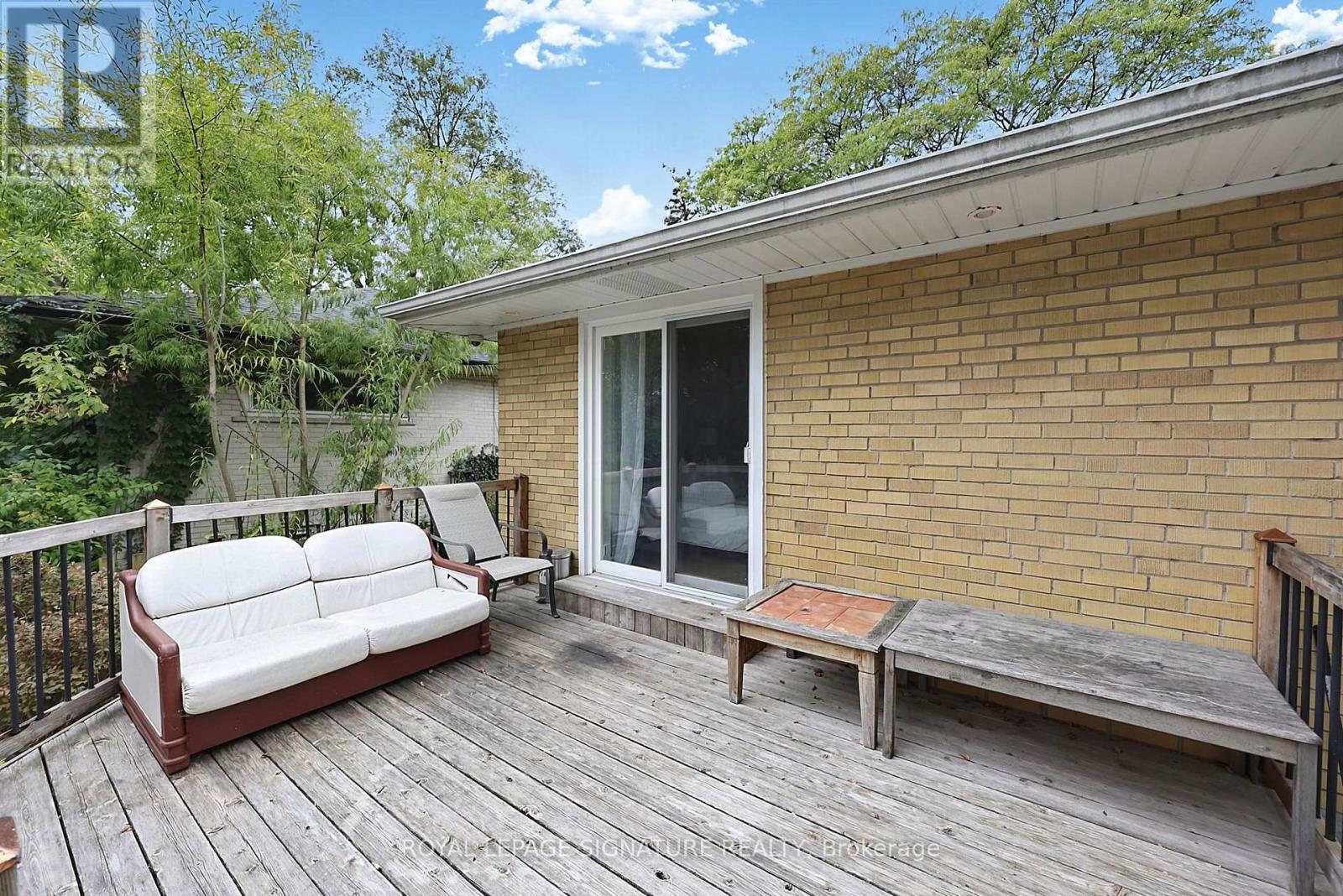 37 FINCHURST DRIVE - 39