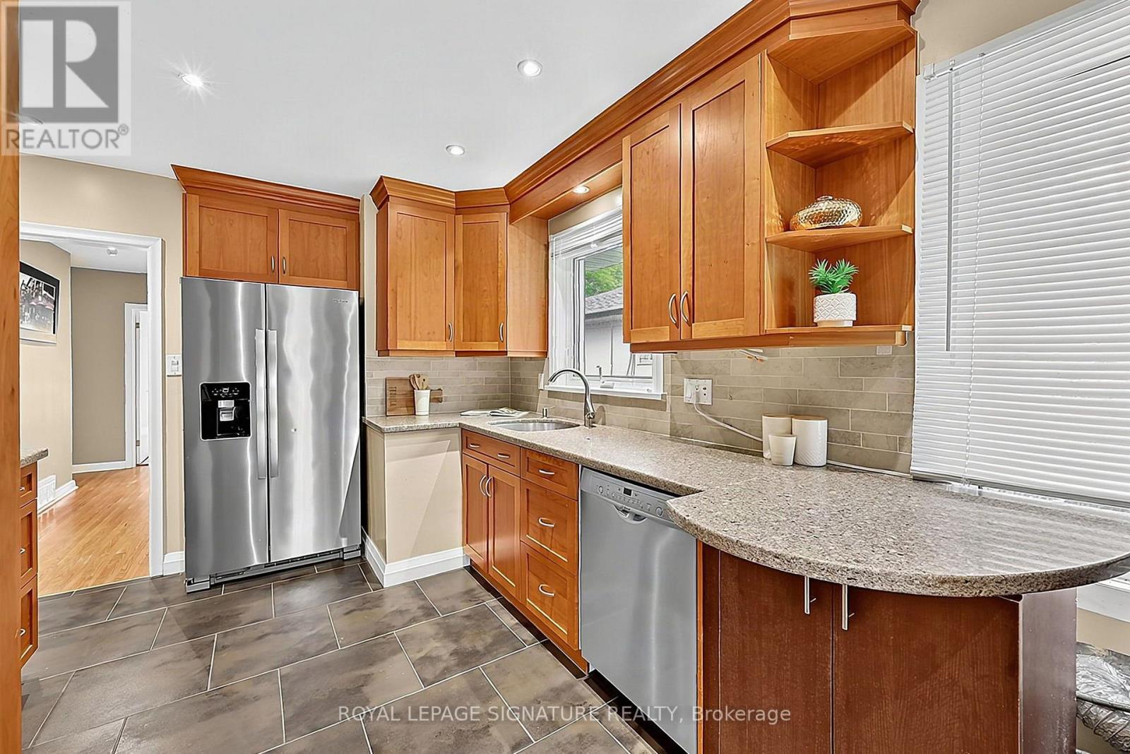 37 FINCHURST DRIVE - 5