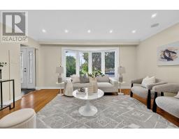 37 Finchurst Drive, Toronto, ON M2R1K8 Photo 14