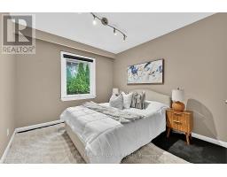 37 Finchurst Drive, Toronto, ON M2R1K8 Photo 23