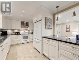 1 Lesgay Crescent, Toronto, ON M2J2H9 Photo 12