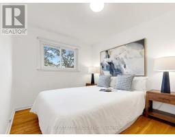 1 Lesgay Crescent, Toronto, ON M2J2H9 Photo 17