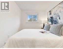 1 Lesgay Crescent, Toronto, ON M2J2H9 Photo 18