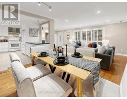 Kitchen - 1 Lesgay Crescent, Toronto, ON M2J2H9 Photo 7