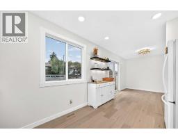 Family room - 136 Templehill Drive Ne, Calgary, AB T1Y4C3 Photo 11
