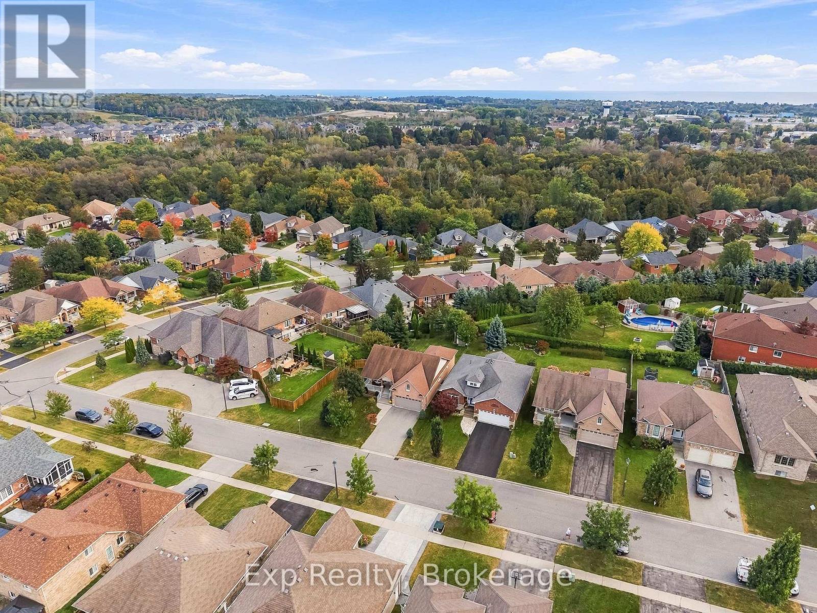 1266 ASHLAND DRIVE - 42