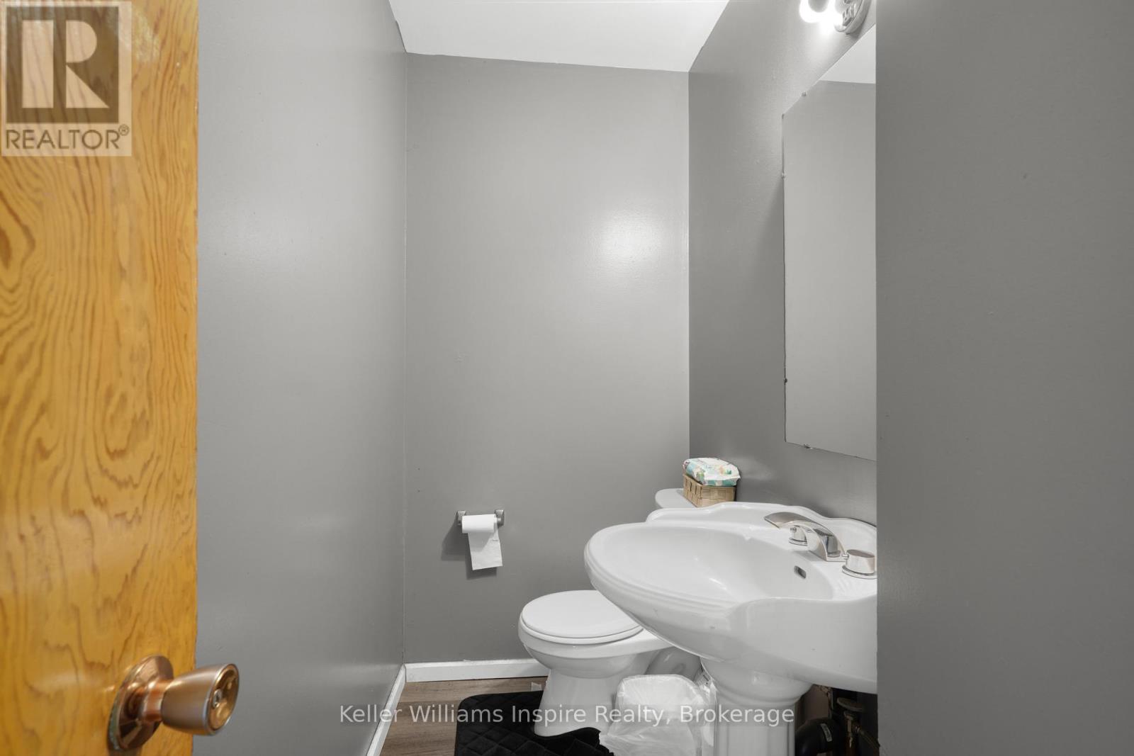 7437 A Hwy 620, Limerick, ON photo 12