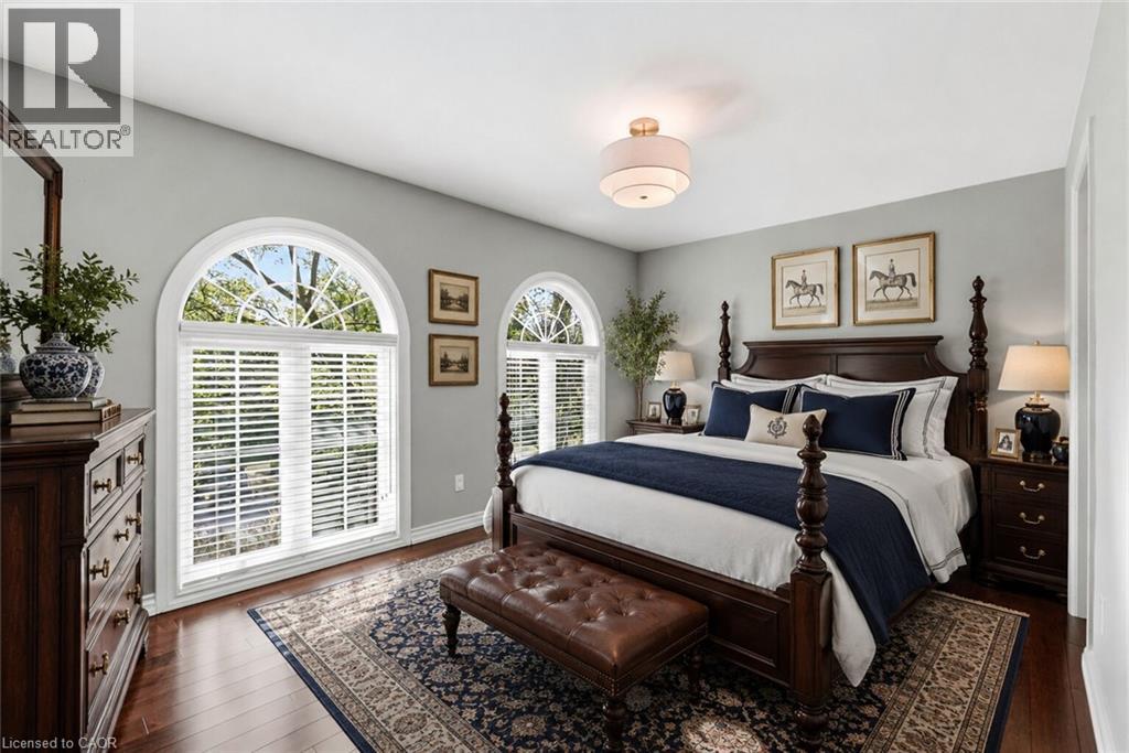 45 PEPPERTREE Crescent - Image 32