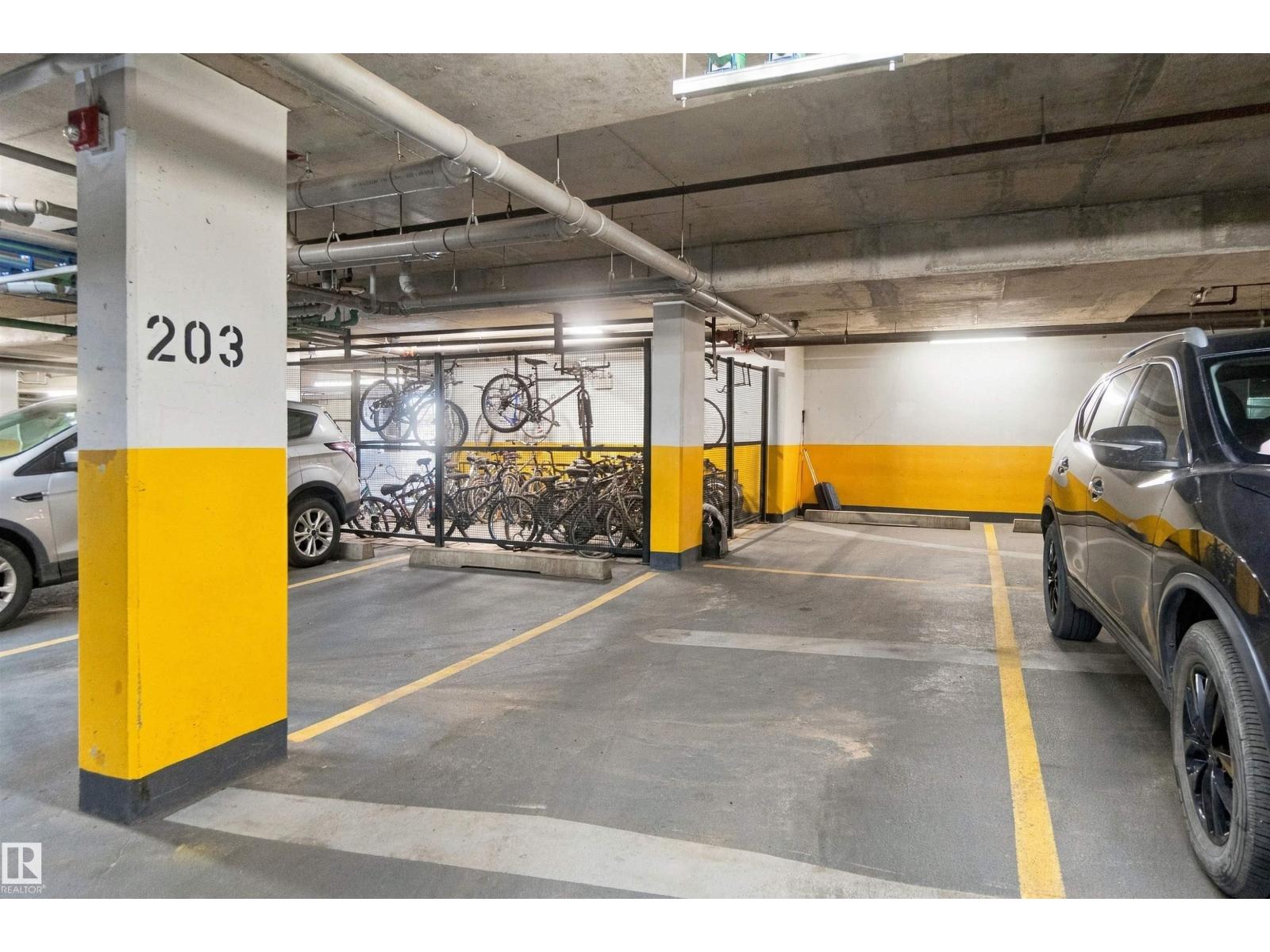 #421 10333 112 ST NW - 25