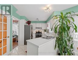 Bedroom 3 - 122 Barrydale Crescent, London North, ON N6G2X6 Photo 10