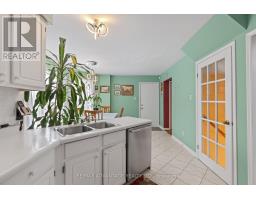 Bathroom - 122 Barrydale Crescent, London North, ON N6G2X6 Photo 12