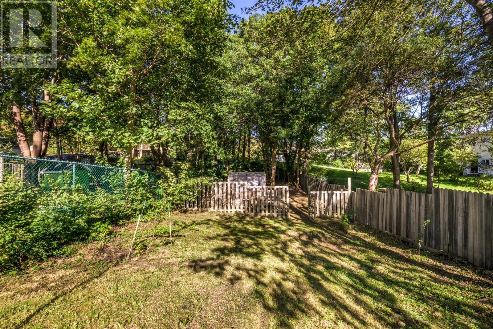 32 Craigmillar Avenue - 35