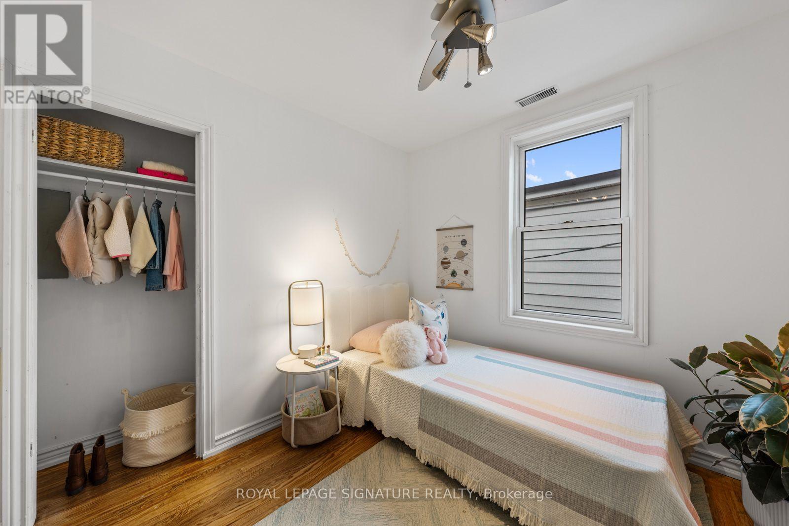 30 LAWLOR AVENUE - 22