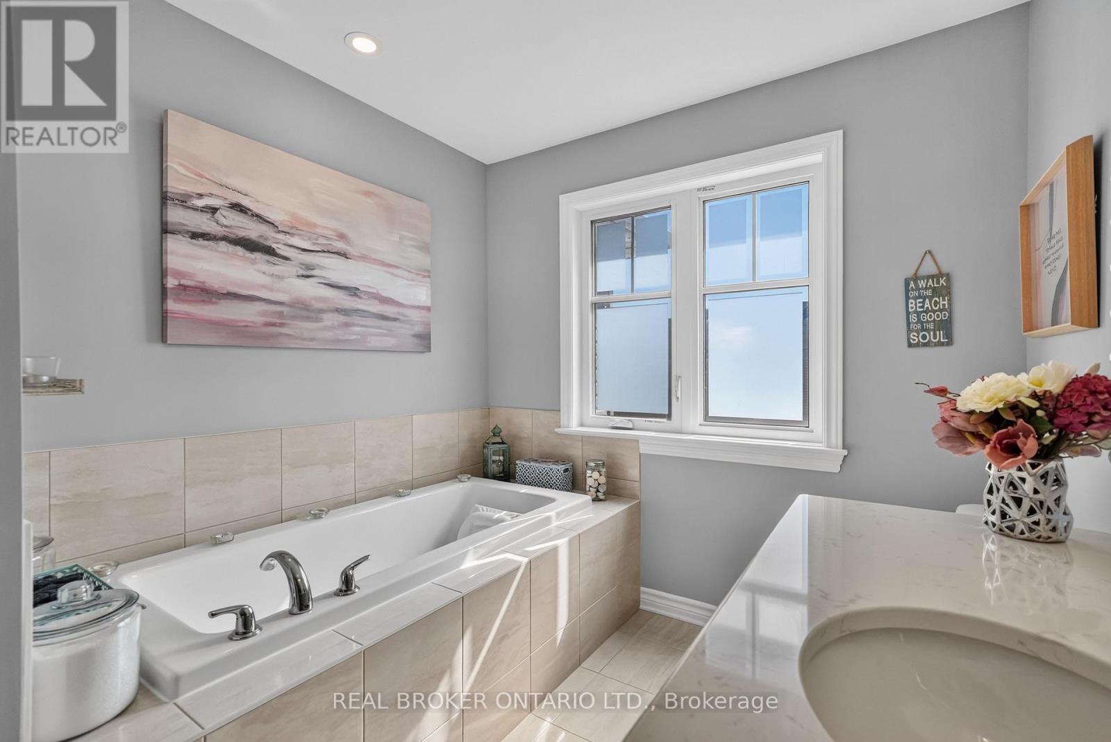 609 EGRET WAY - Image 24