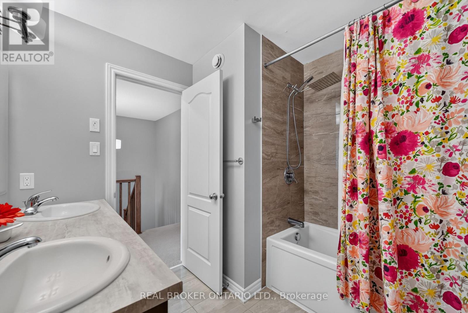609 EGRET WAY - Image 35