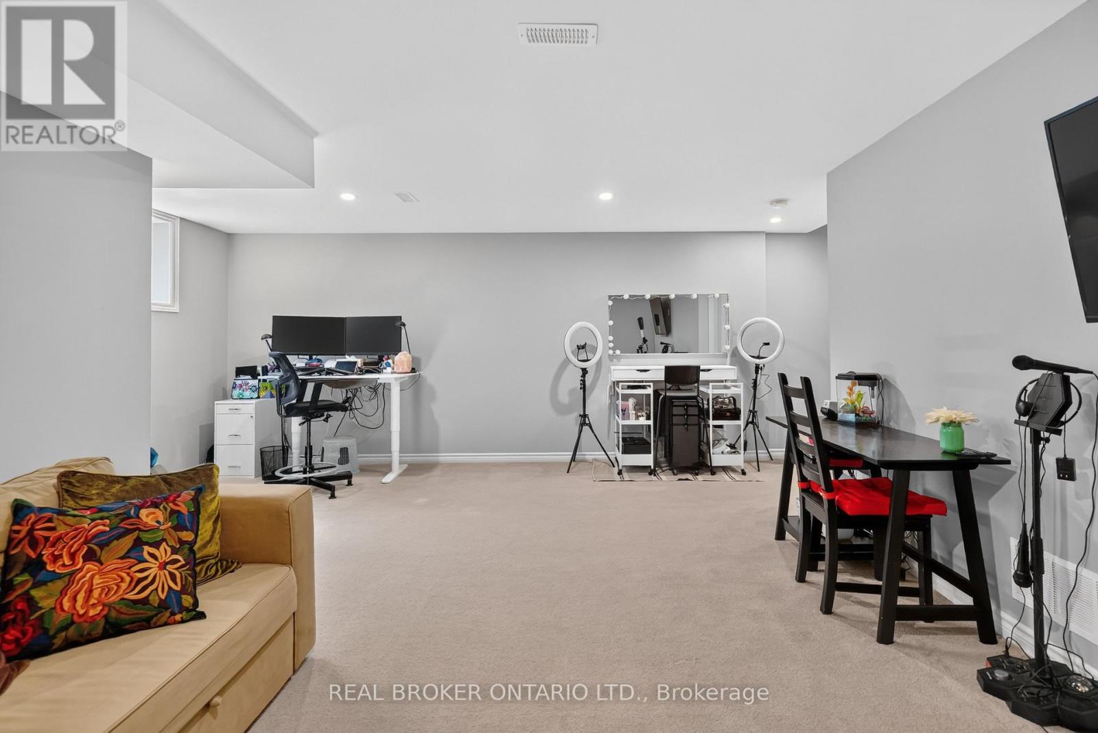 609 EGRET WAY - Image 43