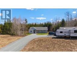420 Lays Lake Road, Meaghers Grant, NS B0N1V0 Photo 29