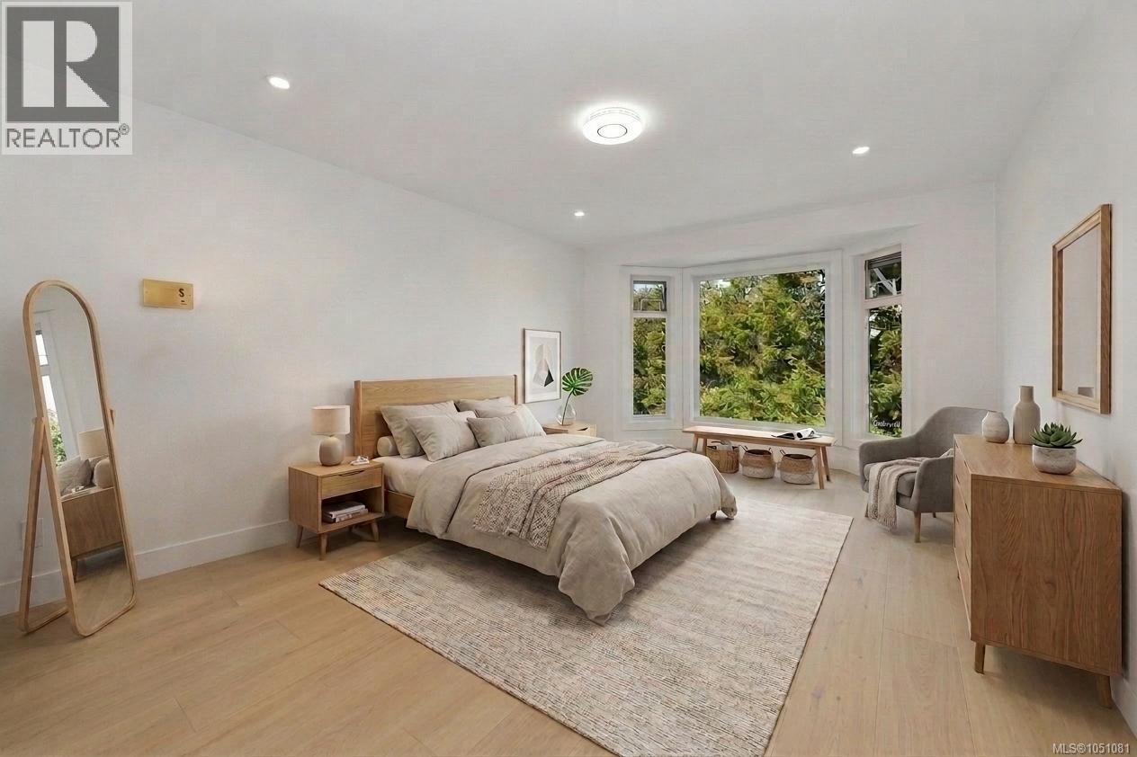 #109 2829 Arbutus Rd - Image 12