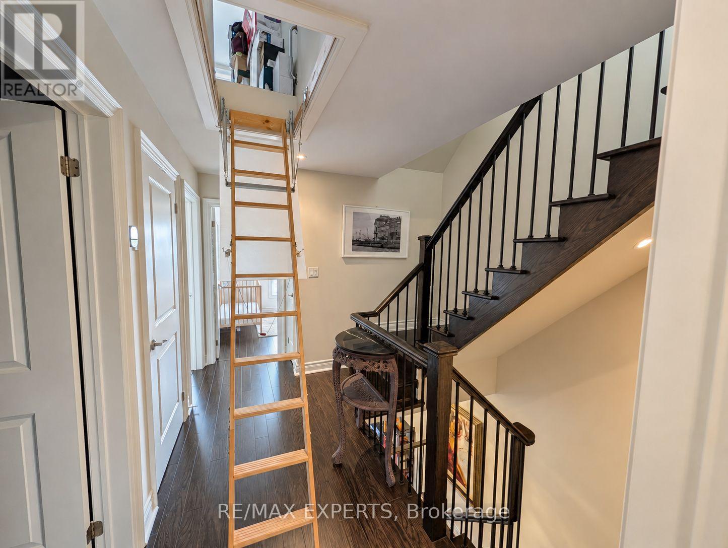 #7 10060 KEELE STREET - 30