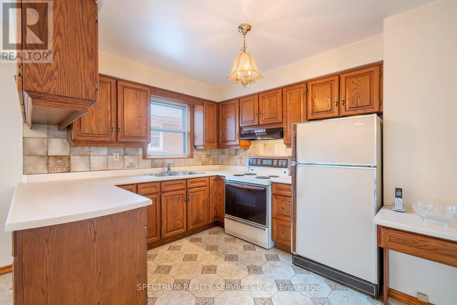 37 JOCADA ROAD - 13