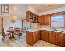 Bathroom - 37 Jocada Road, Toronto, ON M6L2J4 Photo 12