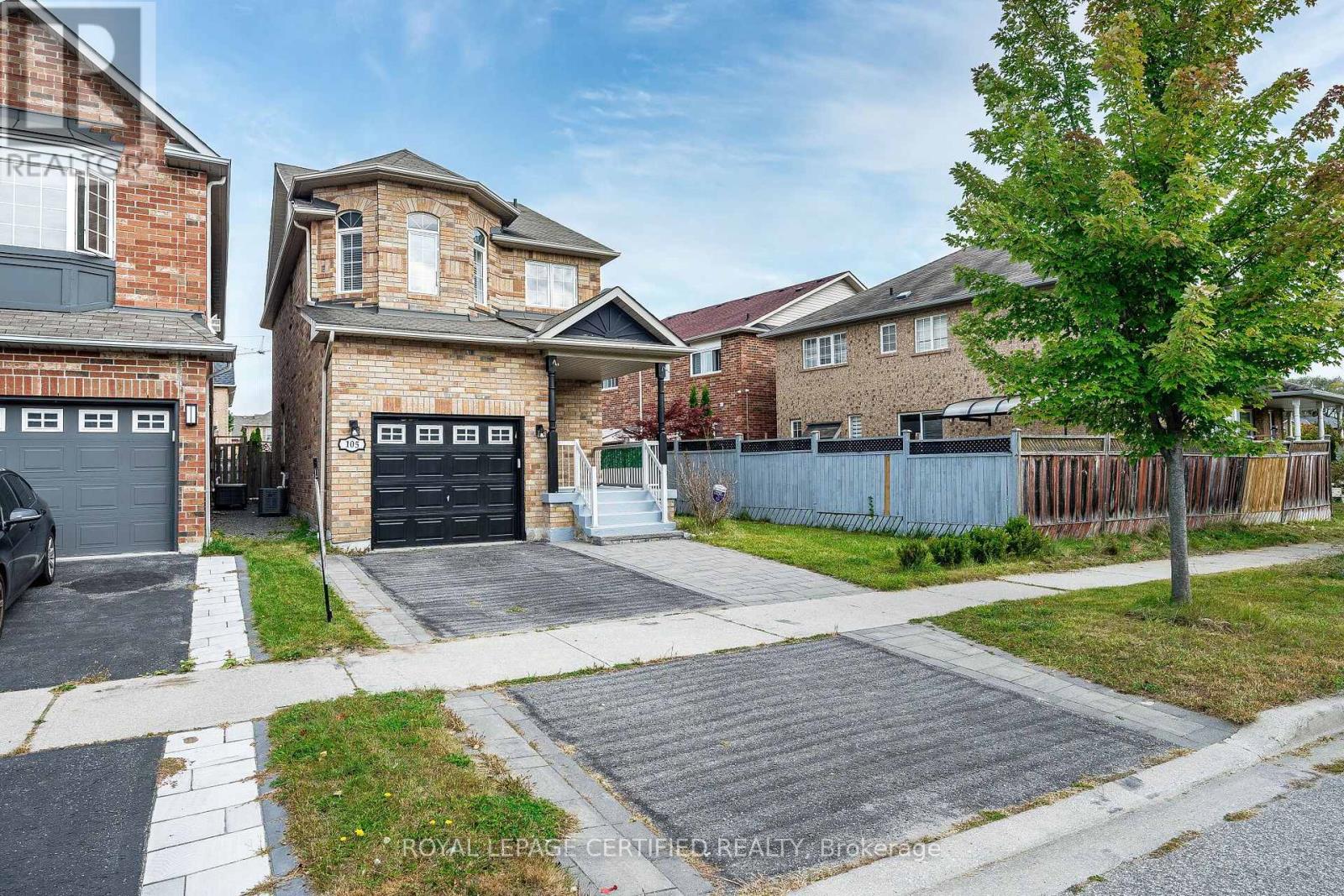 105 Howling Crescent, Ajax, ON photo 4