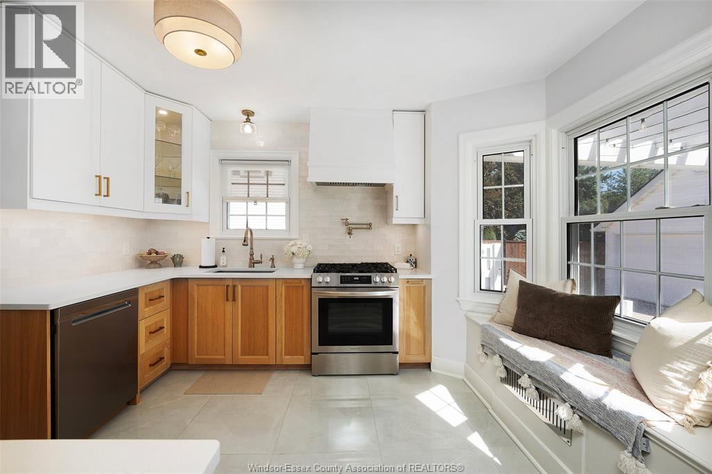 114 WALNUT STREET North - 22