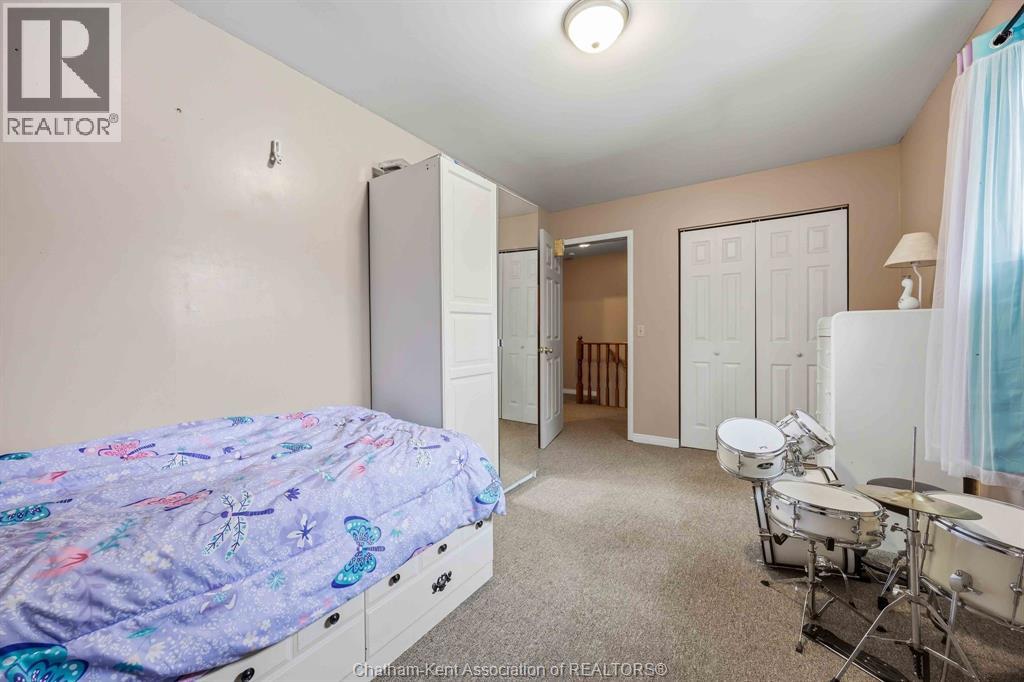 535 Richmond STREET - 28