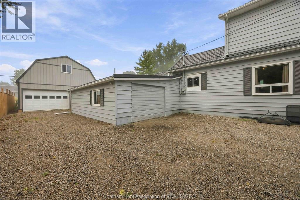 535 Richmond STREET - 3