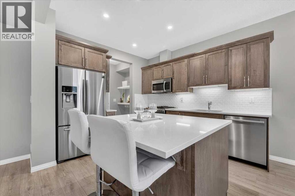 33 Yorkville Green SW, Calgary, Alberta, T2X4J8 — thumbnail 11