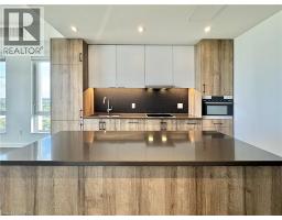 741 King Street W Unit# 1412, Kitchener, ON N2G0E9 Photo 6