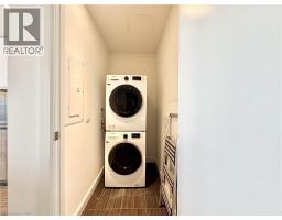 741 King Street W Unit# 1412, Kitchener, ON N2G0E9 Photo 8