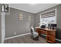 3pc Bathroom - 34 Mt Aberdeen Link Se, Calgary, AB T2Z3N6 Photo 11