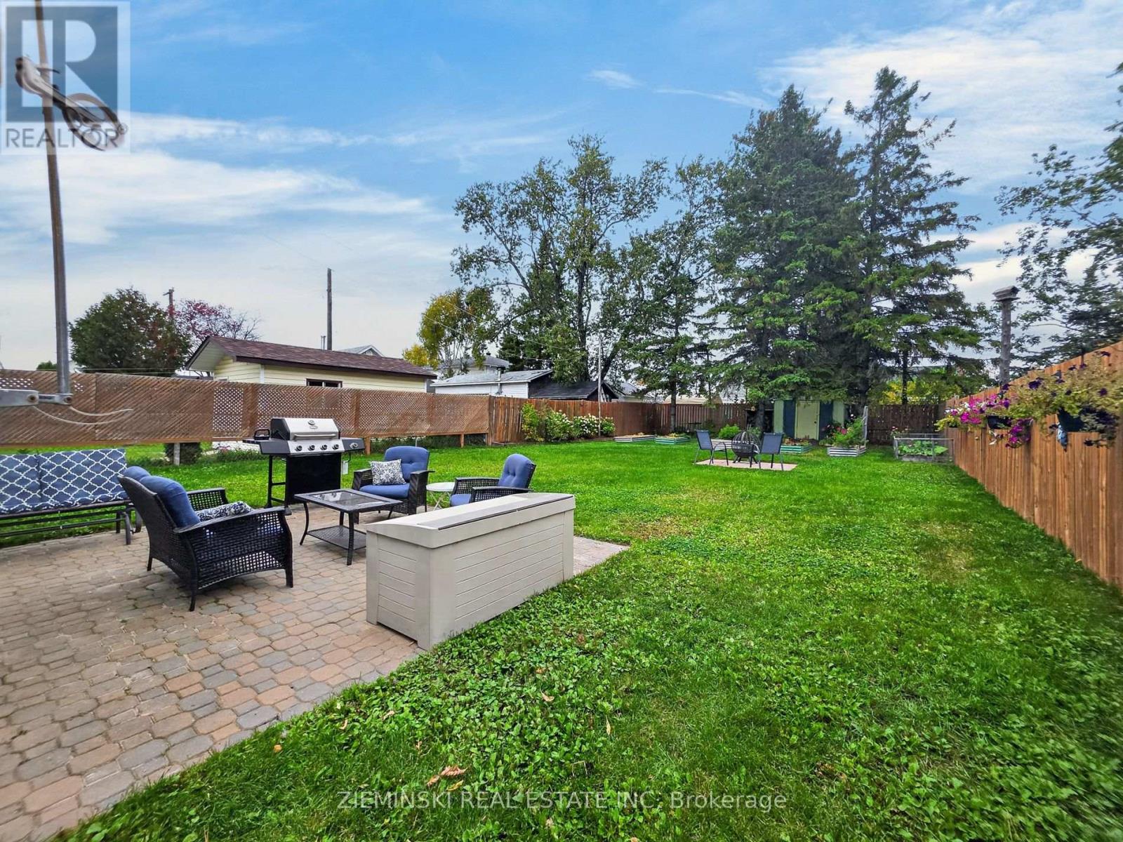 358 OGDEN AVENUE - 23