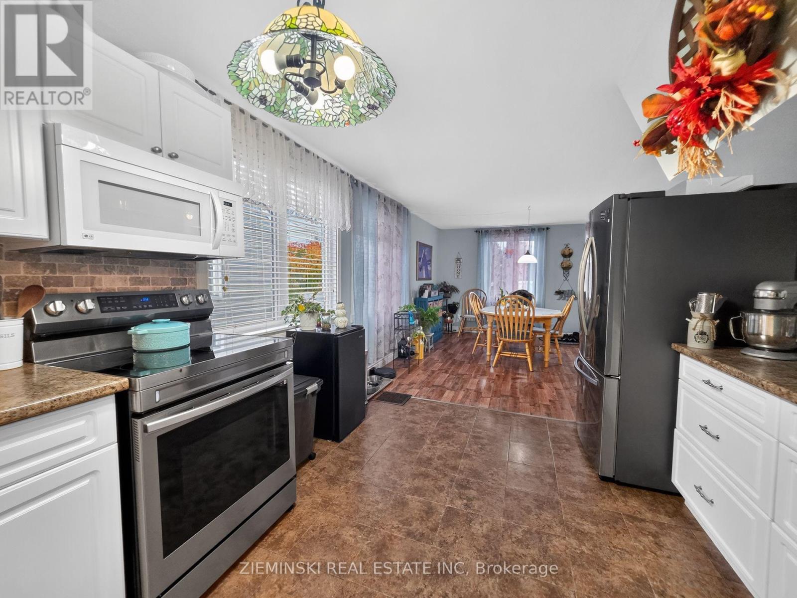 358 OGDEN AVENUE - Image 6