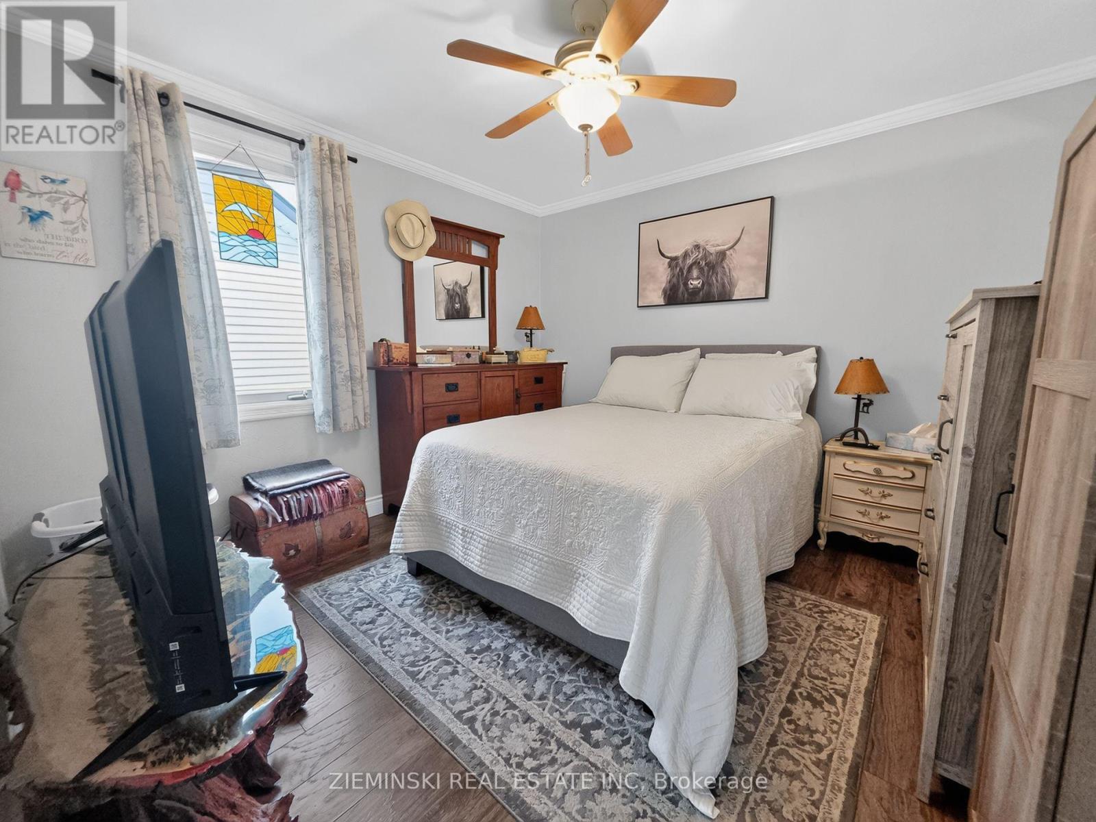 358 OGDEN AVENUE - 8