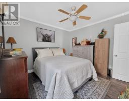 358 Ogden Avenue, Timmins, ON P4N1N4 Photo 7