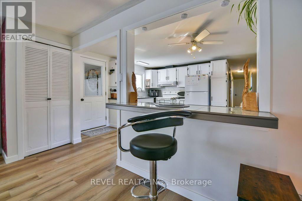 102 NOTRE DAME PLACE - 11