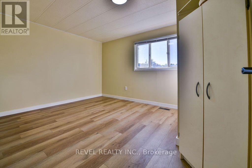 102 NOTRE DAME PLACE - 21