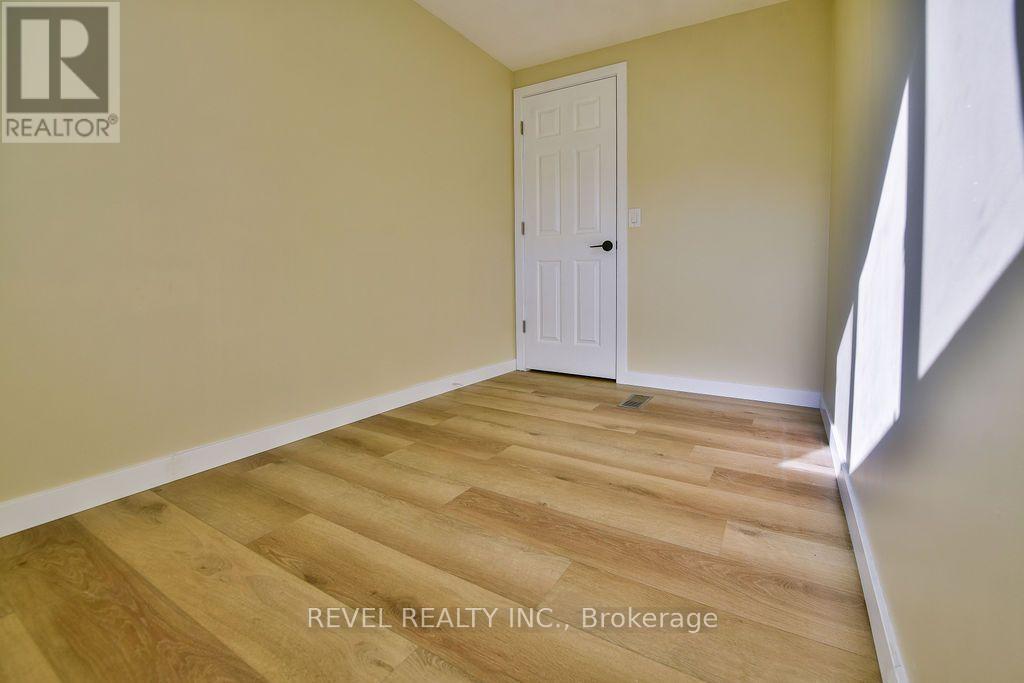 102 NOTRE DAME PLACE - 23
