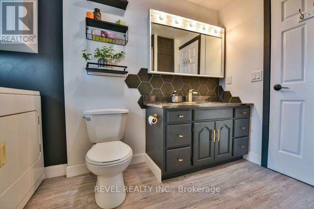 102 NOTRE DAME PLACE - 24