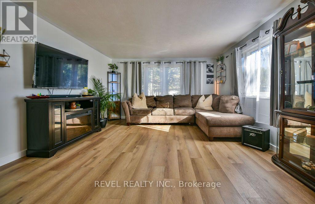 102 NOTRE DAME PLACE - Image 7