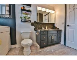 102 Notre Dame Place, Timmins, ON P4R0E2 Photo 24