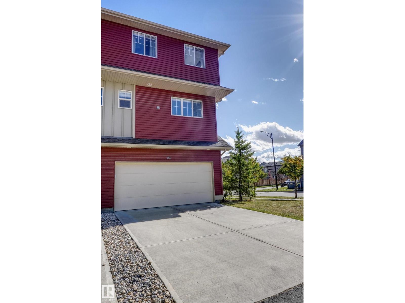 862 DANIELS WY SW - 39
