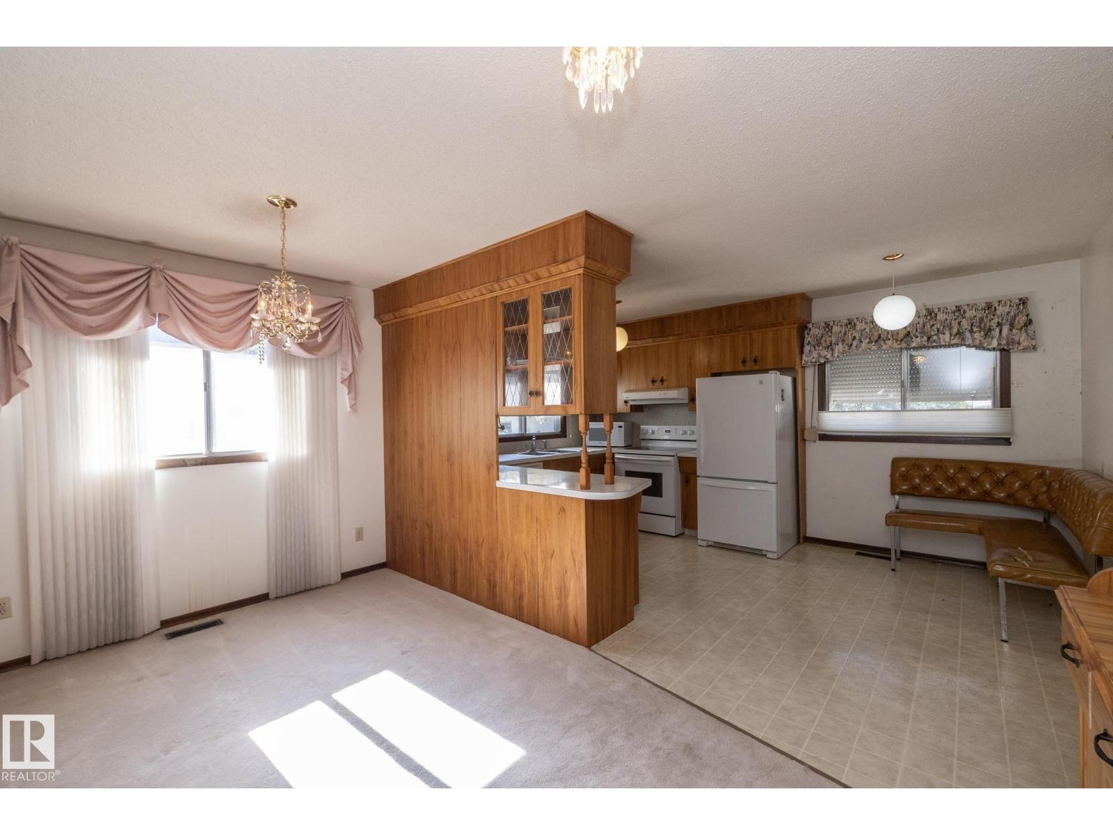 11322 52 ST NW - 13